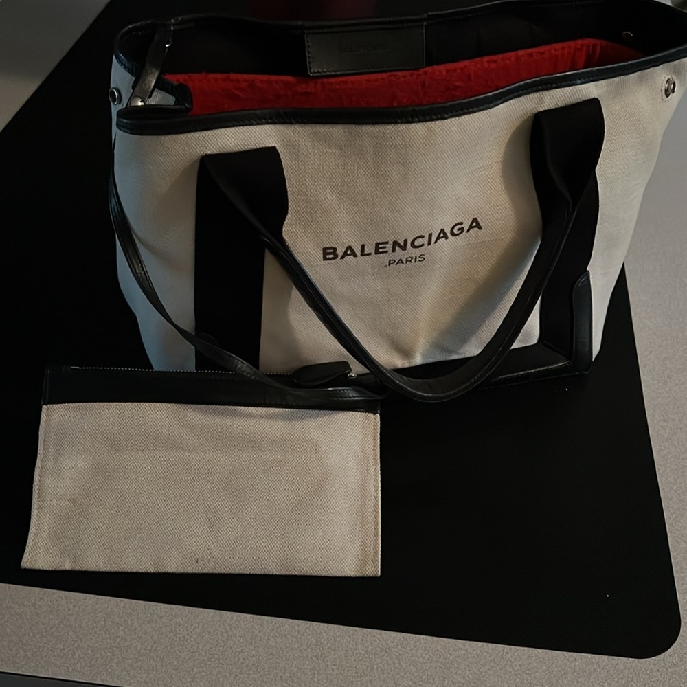 Balenciaga canvas and leather bag pouch included - Picture 5 of 13